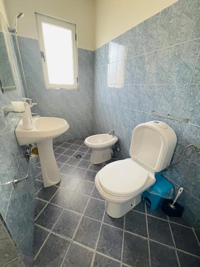 Jazoj Family Hotel Orikum Zewnętrze zdjęcie