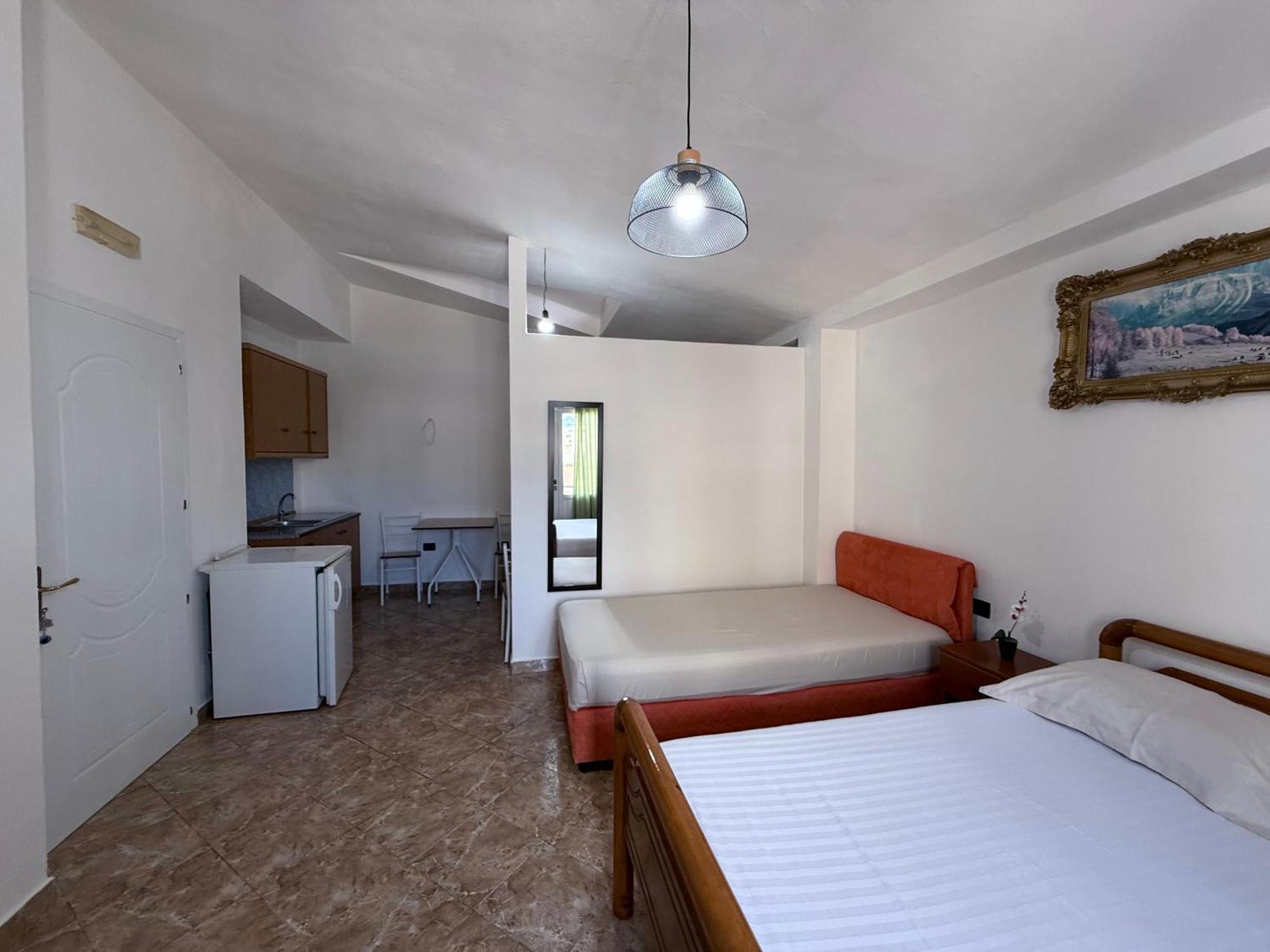 Jazoj Family Hotel Orikum Zewnętrze zdjęcie